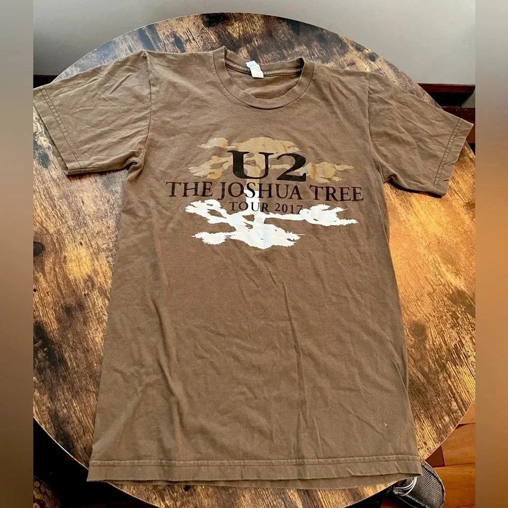American Apparel | U2 2017 The Joshua Tree tour t-shirt. Size: